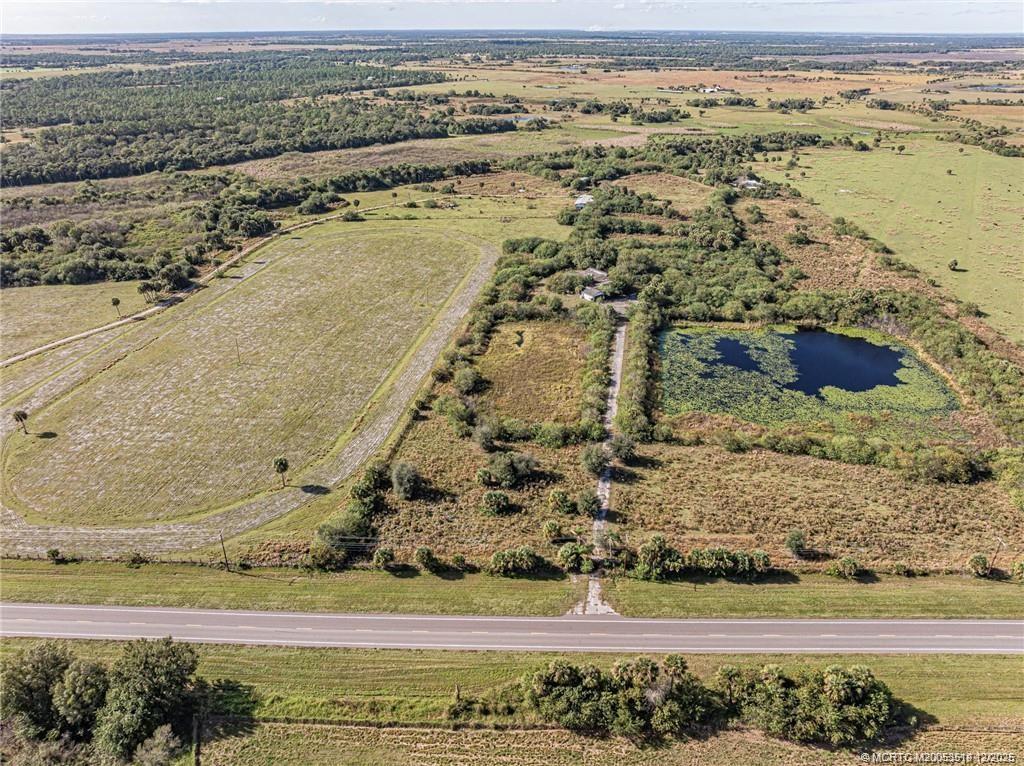 Okeechobee, Florida, 34972, United States, 6 Bedrooms Bedrooms, ,7 BathroomsBathrooms,Residential,Active,2006539