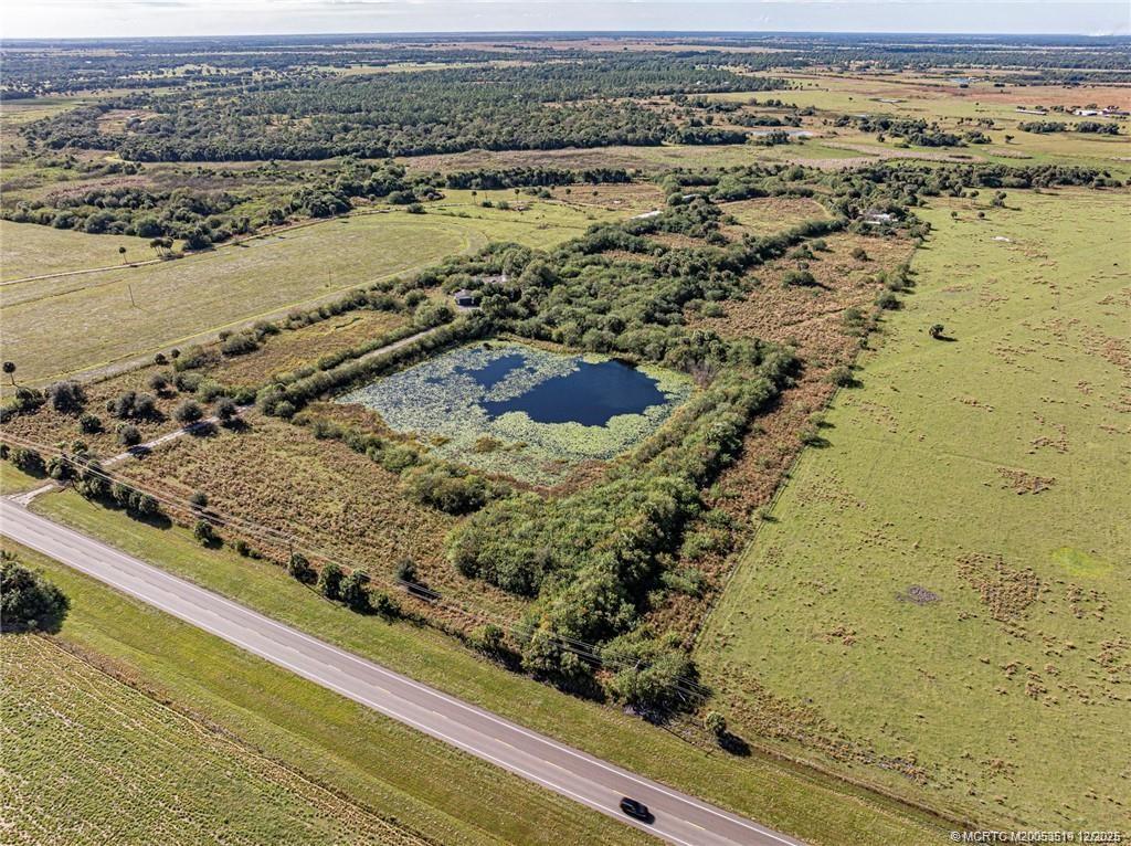 Okeechobee, Florida, 34972, United States, 6 Bedrooms Bedrooms, ,7 BathroomsBathrooms,Residential,Active,2006539