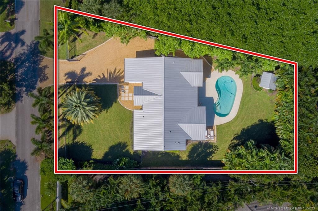 Photo of 4159 SE Old Saint Lucie Boulevard, Stuart, FL 34996 (MLS # M20041595)