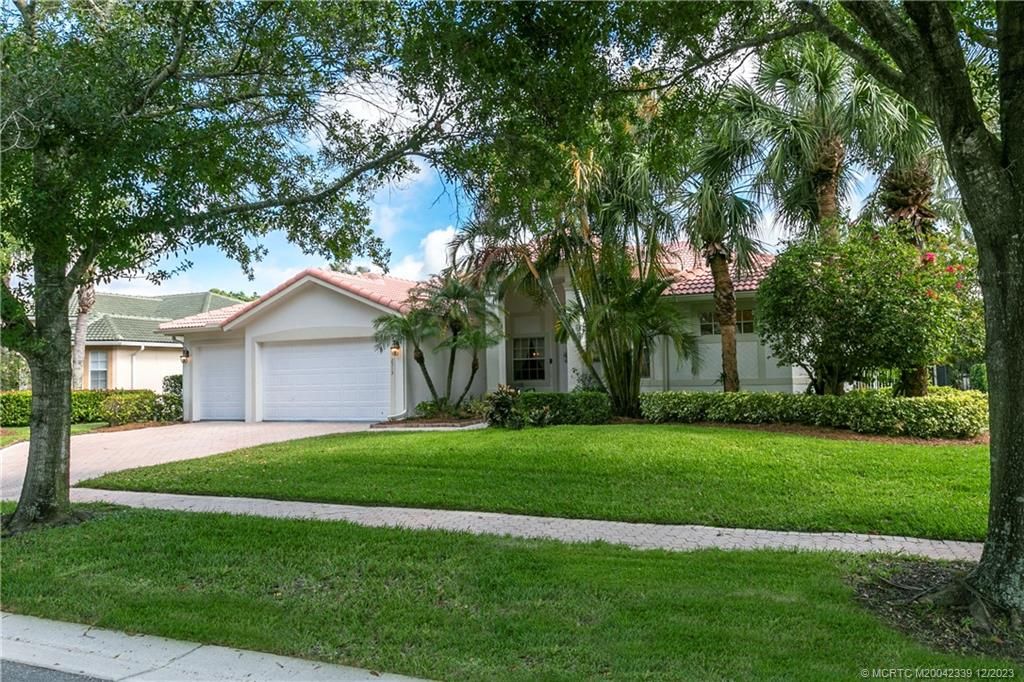 Photo of 2513 SW Park Meadows Trail, Palm City, FL 34990 (MLS # M20042339)