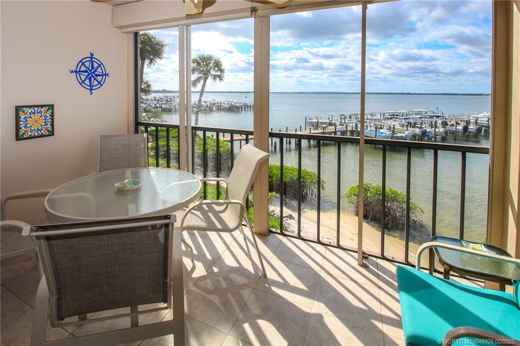 Stuart, Florida 34996, United States, 2 Bedrooms Bedrooms, ,2 BathroomsBathrooms,Residential,Active,9629
