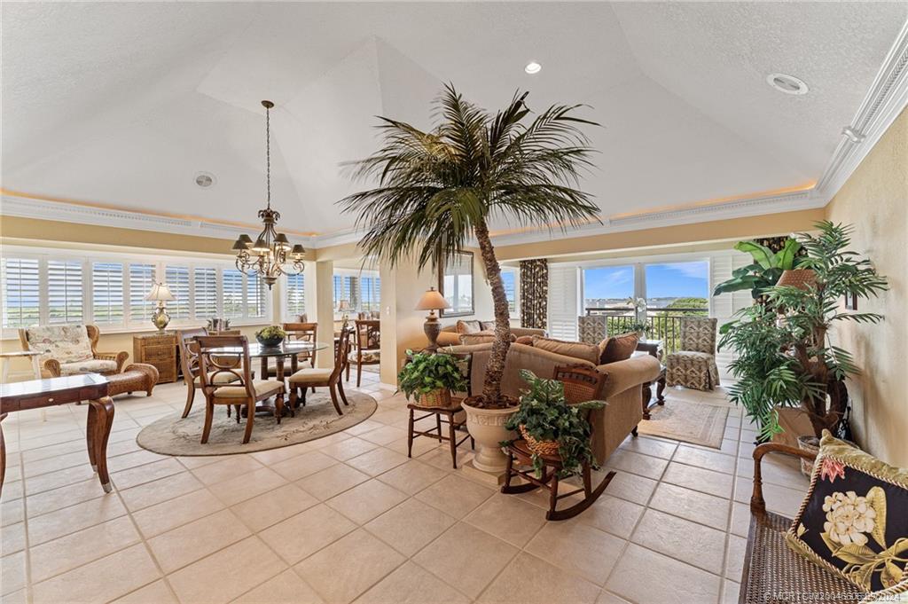 1545 NE Ocean Boulevard 405
