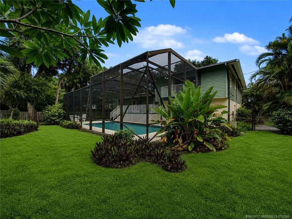 14 Emarita Way