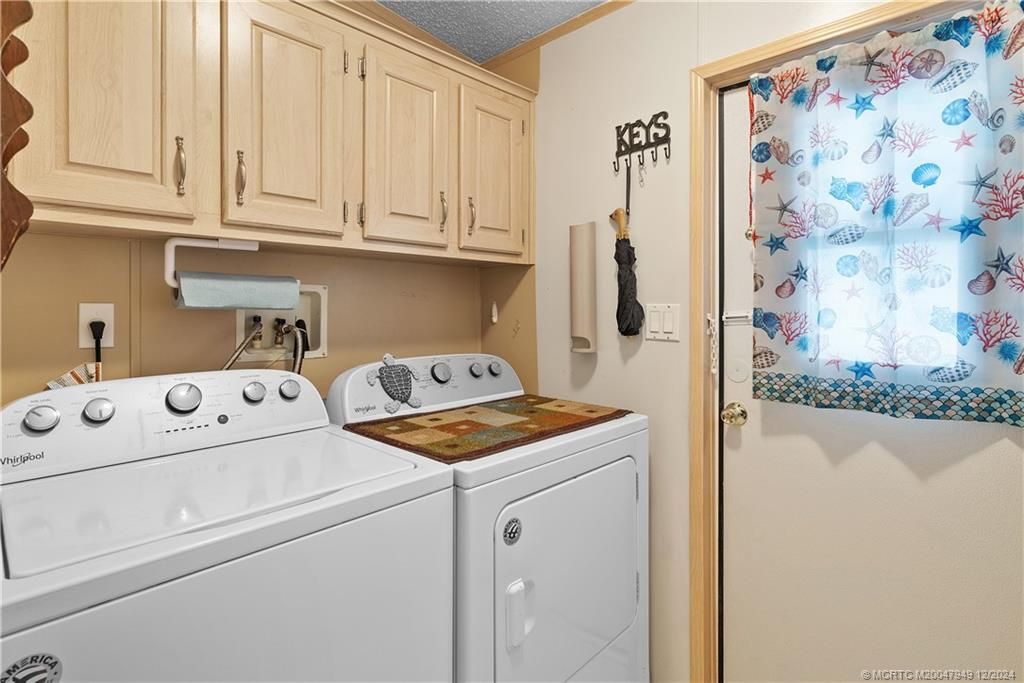 Photo of 2401 SW Olds Place, Stuart, FL 34997 (MLS # M20047949)