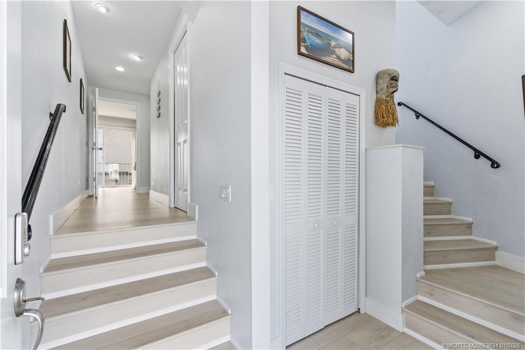 255 Nettles Boulevard