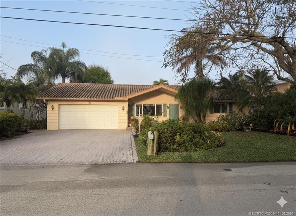 Photo of 150 SW Beachway Avenue, Palm City, FL 34990 (MLS # M20054481)