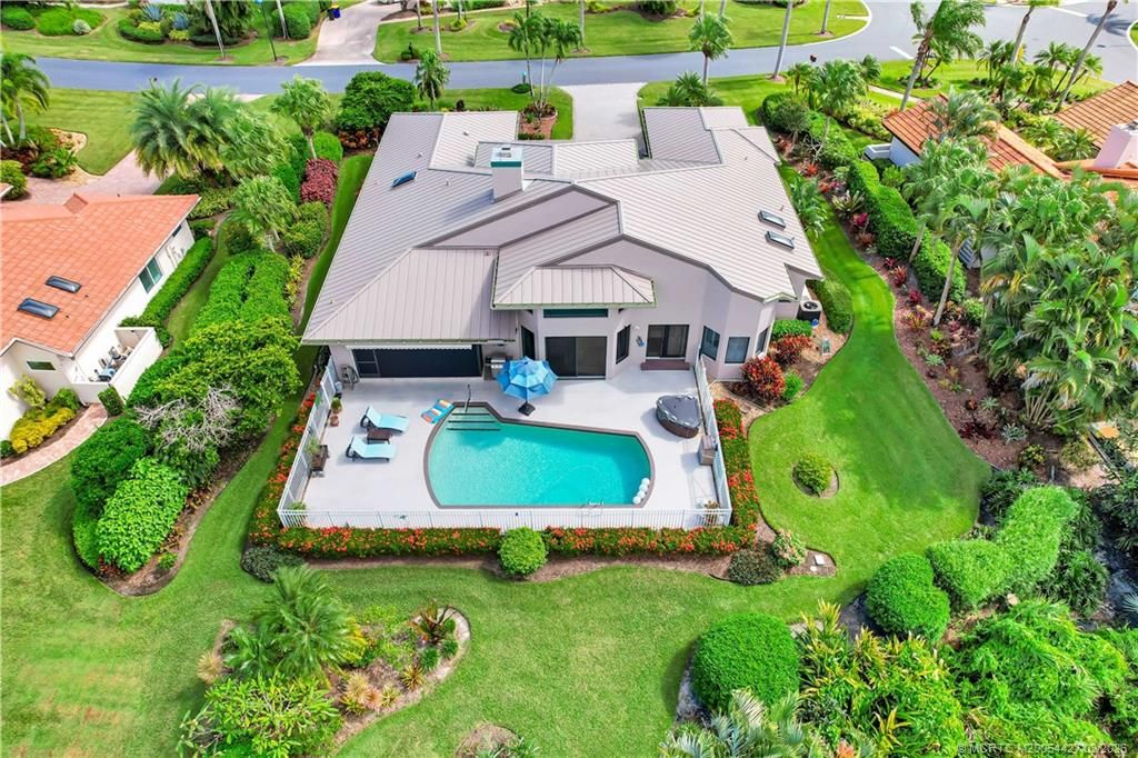 Photo of 4194 SW Gleneagle Circle, Palm City, FL 34990 (MLS # M20054427)