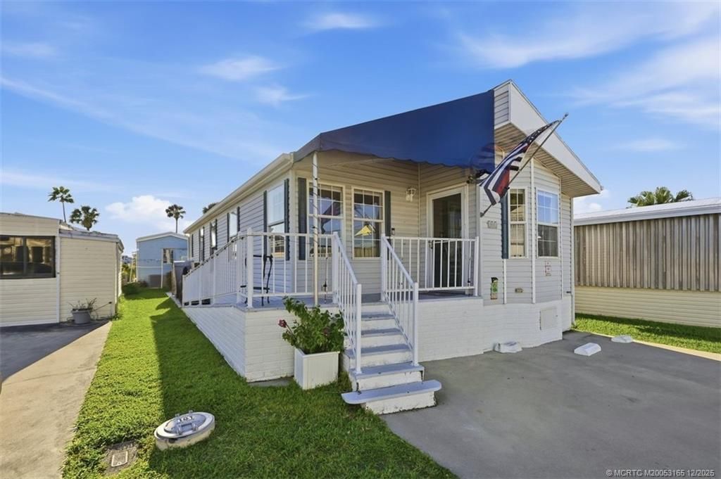 Photo of 181 Nettles Boulevard, Jensen Beach, FL 34957 (MLS # M20053165)