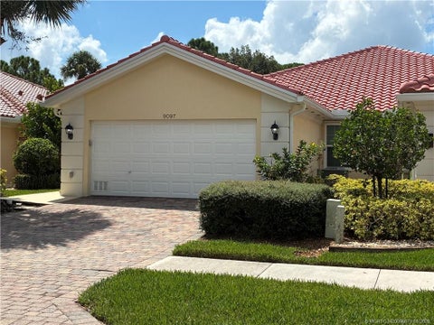 Photo of 9097 SE Retreat Drive, Hobe Sound, FL 33455 (MLS # M20056670)