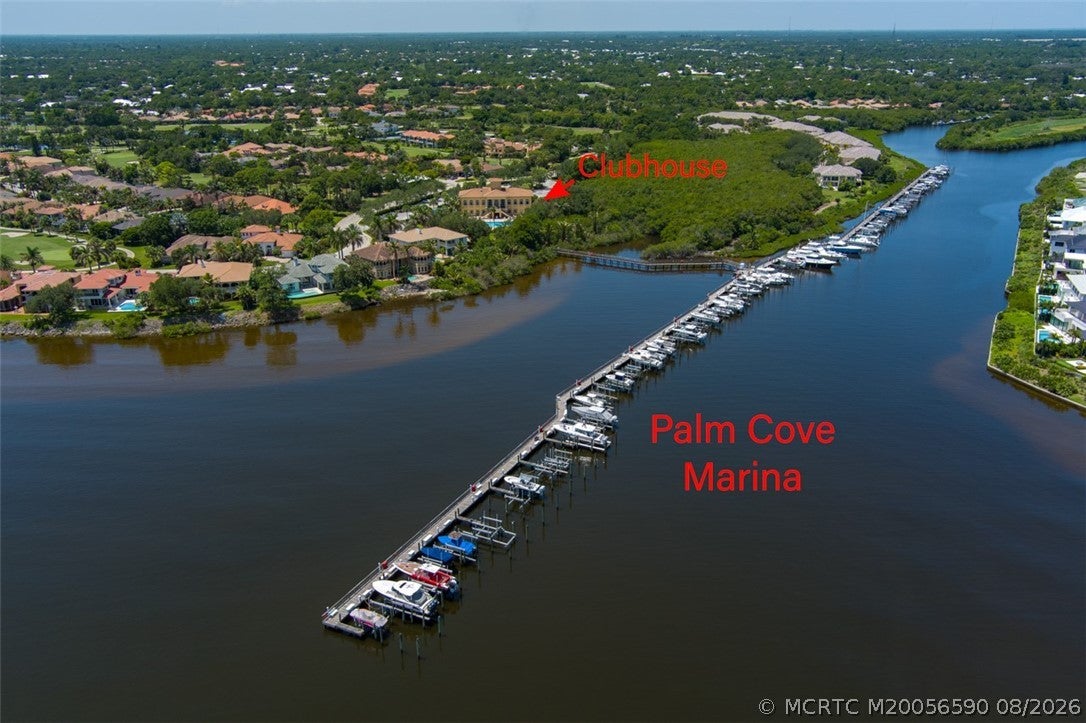 2390 SW Island Creek Trail