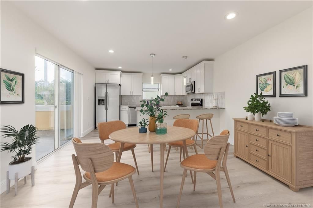 Photo of 61 SE Beech Tree Lane, Stuart, FL 34994 (MLS # M20047473)