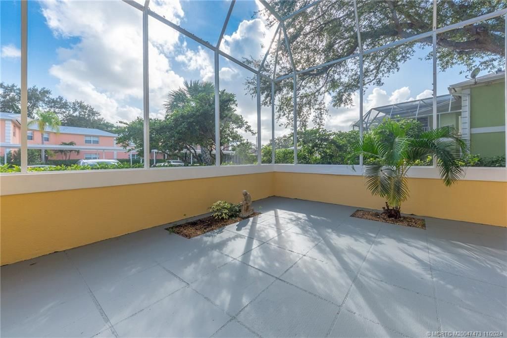 Photo of 61 SE Beech Tree Lane, Stuart, FL 34994 (MLS # M20047473)