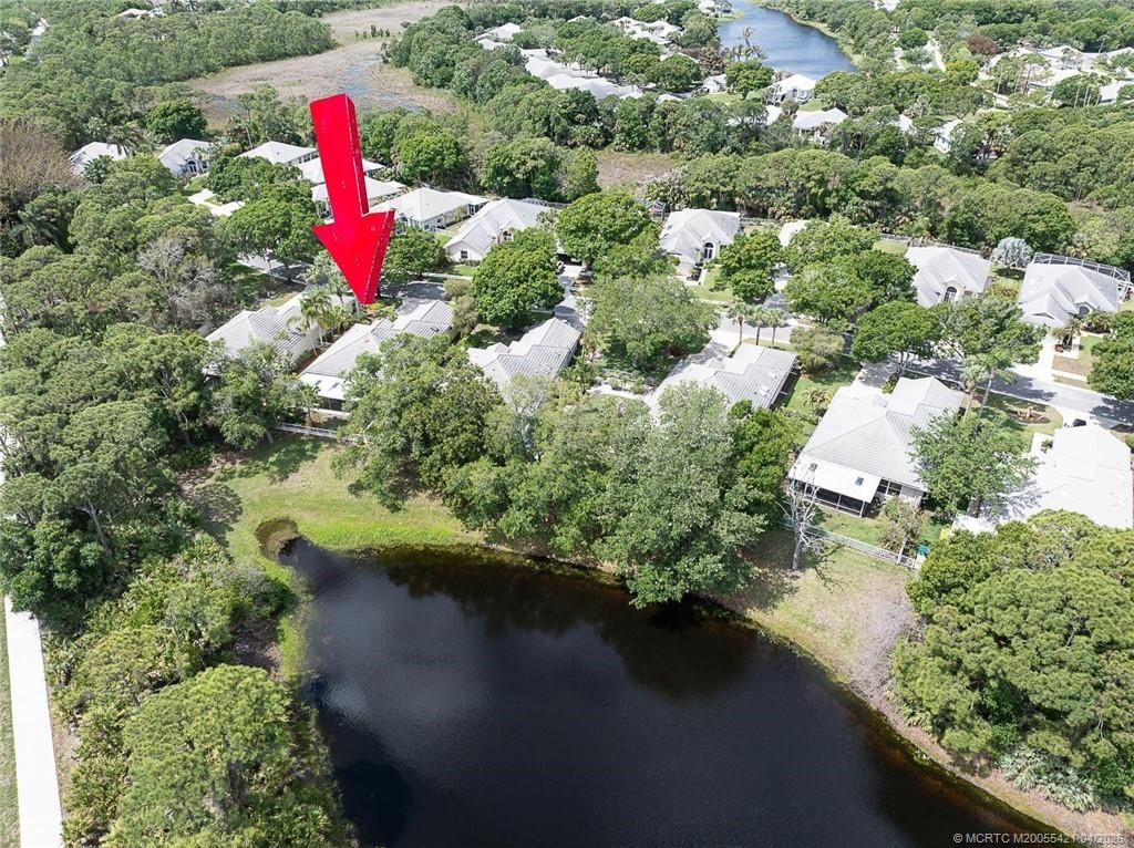 Photo of 7627 SE Fiddlewood Lane, Hobe Sound, FL 33455 (MLS # M20055421)