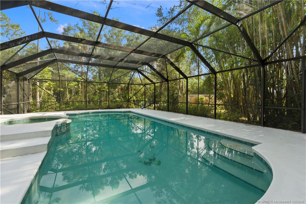 Palm City, Florida 34990, United States, 5 Bedrooms Bedrooms, ,4 BathroomsBathrooms,Residential,Pending,74669