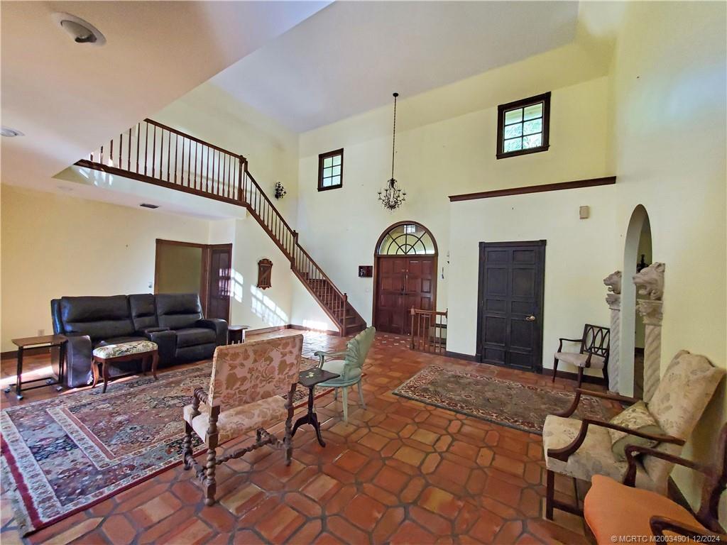 Palm City, Florida 34990, United States, 5 Bedrooms Bedrooms, ,4 BathroomsBathrooms,Residential,Pending,74669