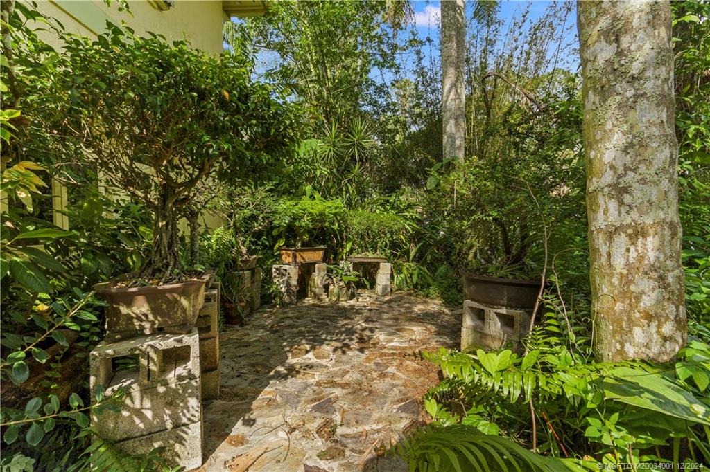 Palm City, Florida 34990, United States, 5 Bedrooms Bedrooms, ,4 BathroomsBathrooms,Residential,Pending,74669