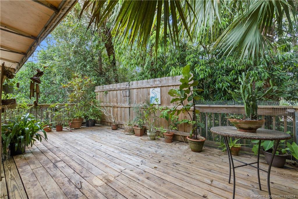 Palm City, Florida 34990, United States, 5 Bedrooms Bedrooms, ,4 BathroomsBathrooms,Residential,Pending,74669