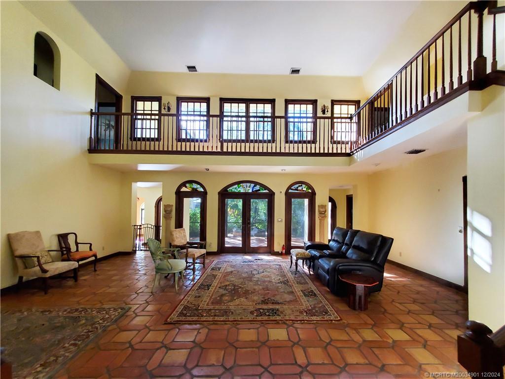 Palm City, Florida 34990, United States, 5 Bedrooms Bedrooms, ,4 BathroomsBathrooms,Residential,Pending,74669