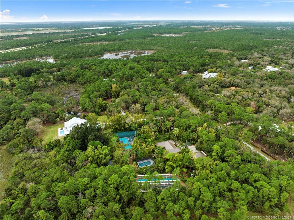 Palm City, Florida 34990, United States, 5 Bedrooms Bedrooms, ,4 BathroomsBathrooms,Residential,Pending,74669