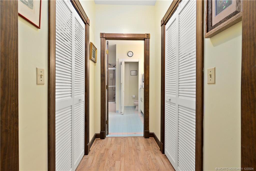 Palm City, Florida 34990, United States, 5 Bedrooms Bedrooms, ,4 BathroomsBathrooms,Residential,Pending,74669