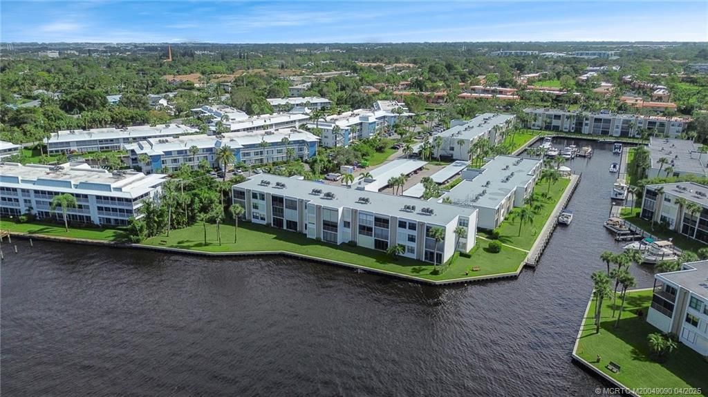 Photo of 1950 SW Palm City Road #5103, Stuart, FL 34994 (MLS # M20049090)