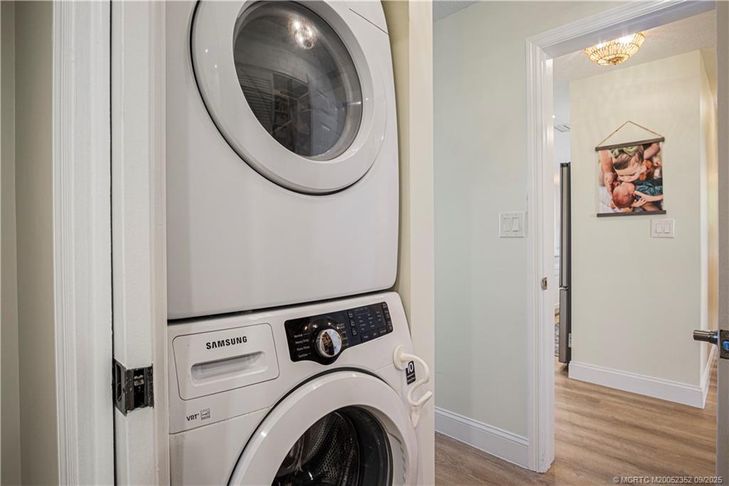 Stuart, Florida 34996, United States, 2 Bedrooms Bedrooms, ,2 BathroomsBathrooms,Residential,Active,217018