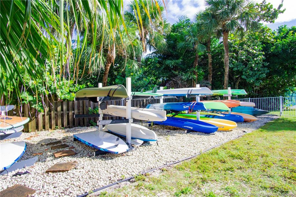 Stuart, Florida 34996, United States, 2 Bedrooms Bedrooms, ,2 BathroomsBathrooms,Residential,Active,217018