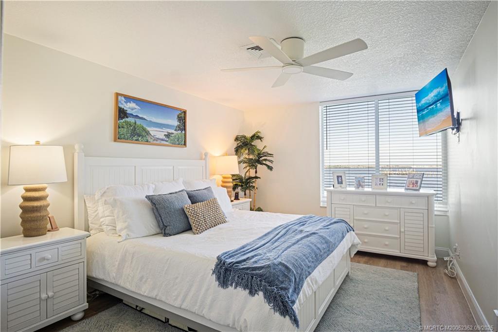 Stuart, Florida 34996, United States, 2 Bedrooms Bedrooms, ,2 BathroomsBathrooms,Residential,Active,217018