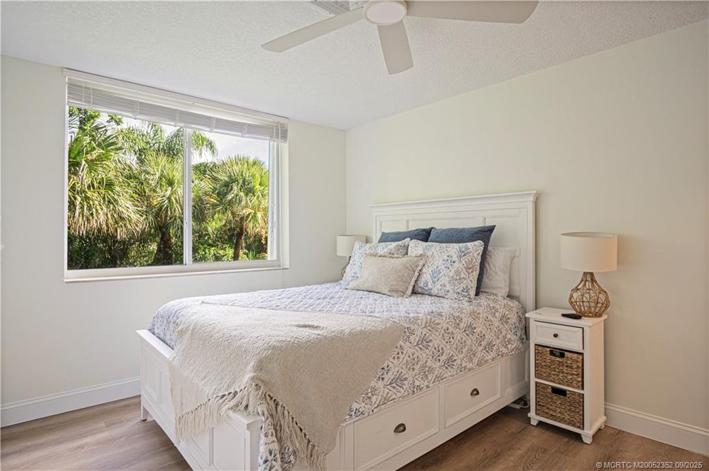 Stuart, Florida 34996, United States, 2 Bedrooms Bedrooms, ,2 BathroomsBathrooms,Residential,Active,217018