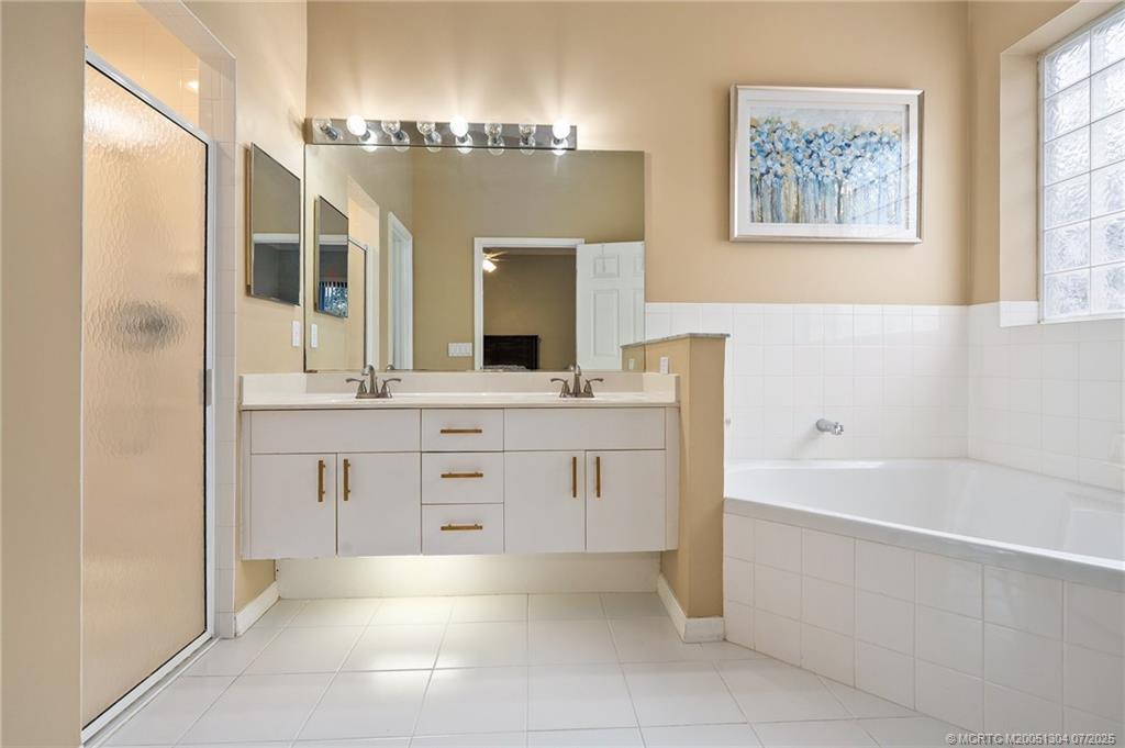 Port St Lucie, Florida 34986, United States, 3 Bedrooms Bedrooms, ,2 BathroomsBathrooms,Residential,Active,166993