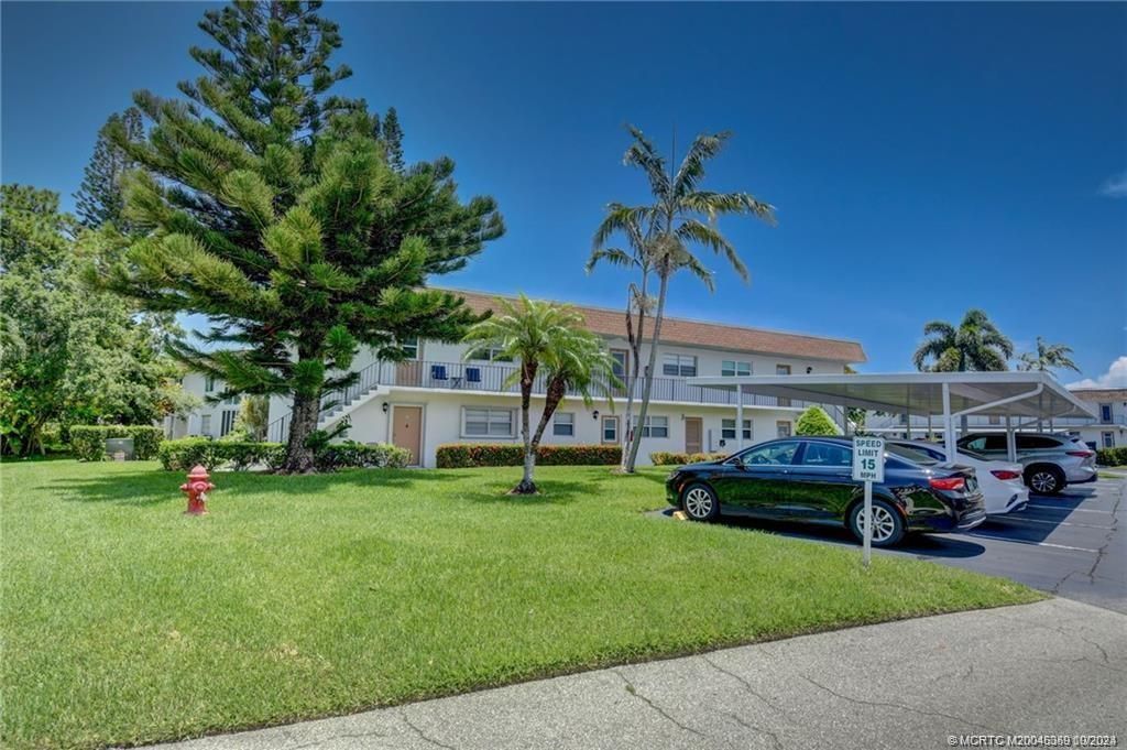 Photo of 2950 SE Ocean Boulevard #14-5, Stuart, FL 34996 (MLS # M20045359)