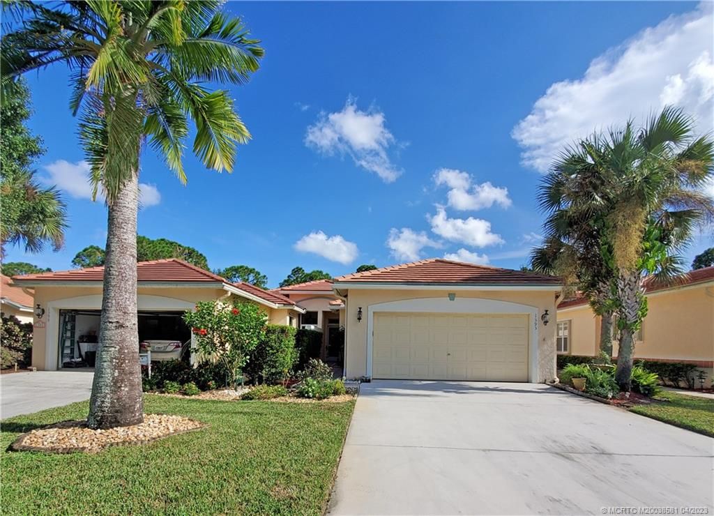 Photo of 1393 SW Greens Pointe Way, Palm City, FL 34990 (MLS # M20038581)