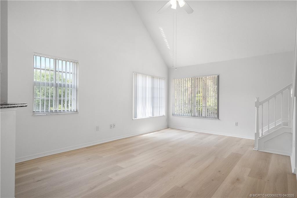 1575 SE Pomeroy Street 8-5