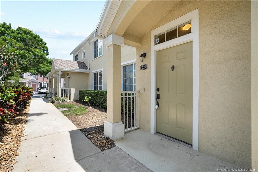 Photo of 1575 SE Pomeroy Street #8-5, Stuart, FL 34997 (MLS # M20050275)