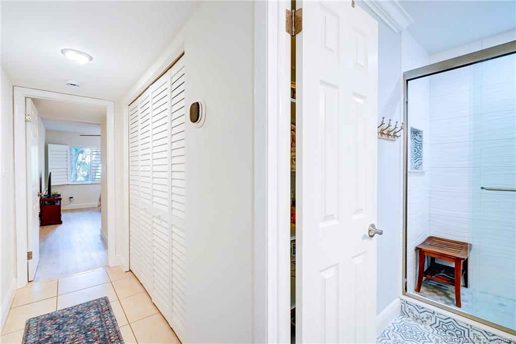 Stuart, Florida 34996, United States, 2 Bedrooms Bedrooms, ,2 BathroomsBathrooms,Residential,Active,230844