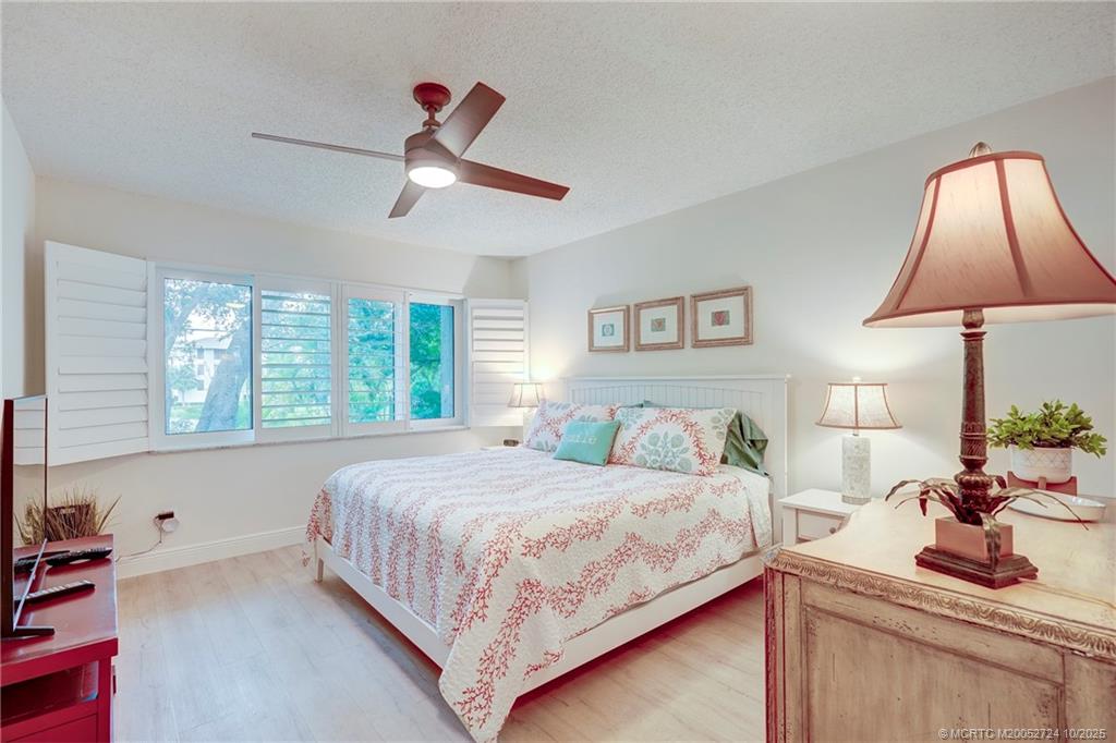 Stuart, Florida 34996, United States, 2 Bedrooms Bedrooms, ,2 BathroomsBathrooms,Residential,Active,230844