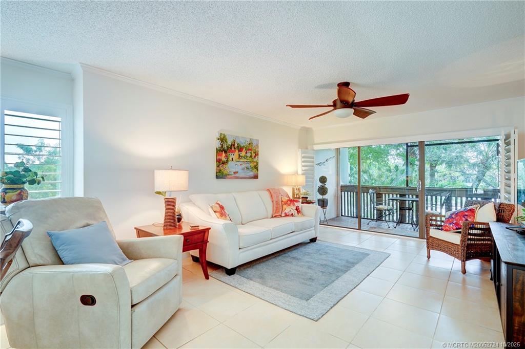 Stuart, Florida 34996, United States, 2 Bedrooms Bedrooms, ,2 BathroomsBathrooms,Residential,Active,230844