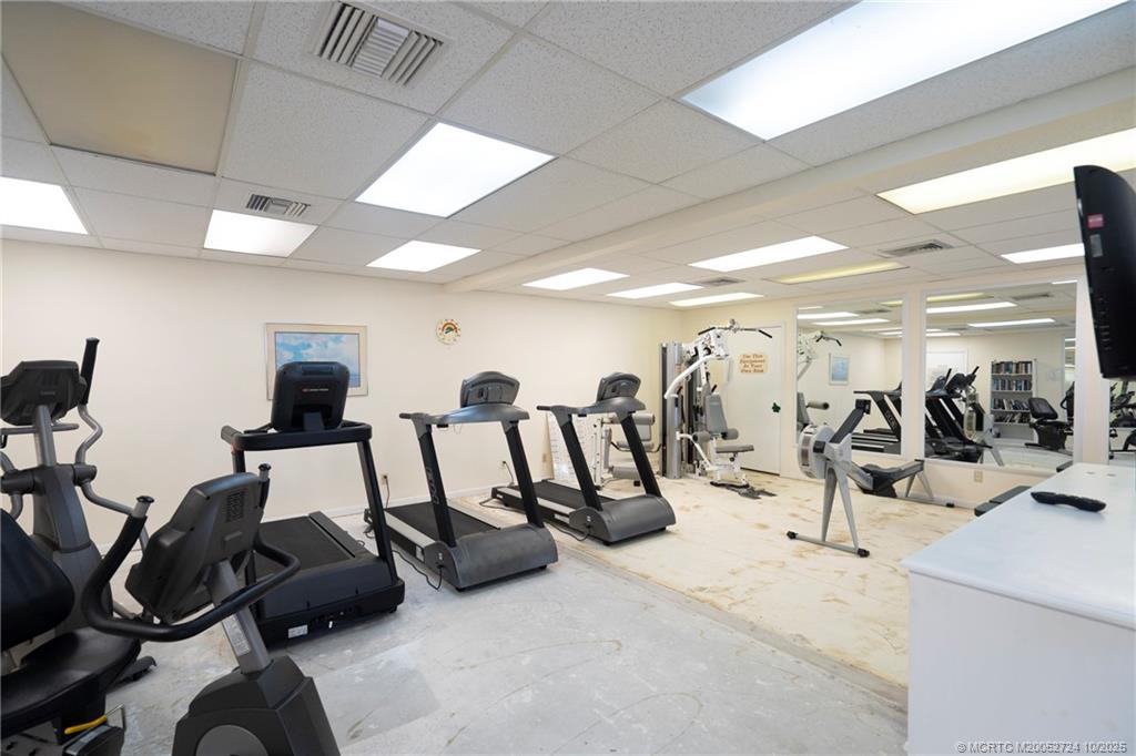 Stuart, Florida 34996, United States, 2 Bedrooms Bedrooms, ,2 BathroomsBathrooms,Residential,Active,230844