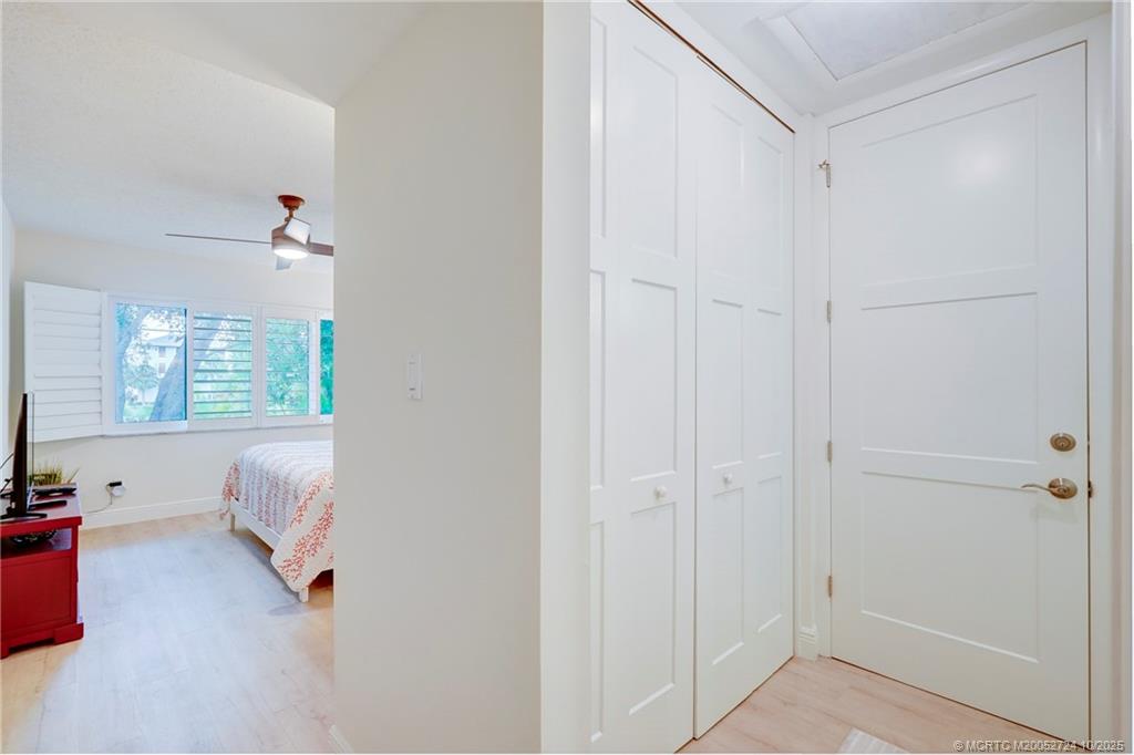 Stuart, Florida 34996, United States, 2 Bedrooms Bedrooms, ,2 BathroomsBathrooms,Residential,Active,230844