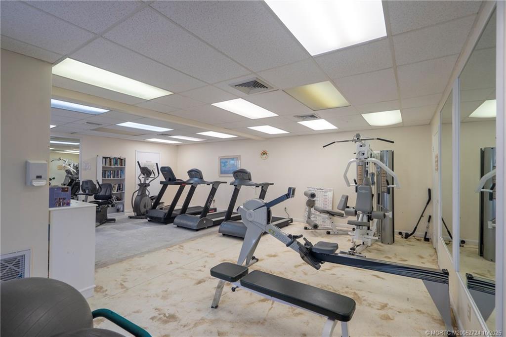 Stuart, Florida 34996, United States, 2 Bedrooms Bedrooms, ,2 BathroomsBathrooms,Residential,Active,230844