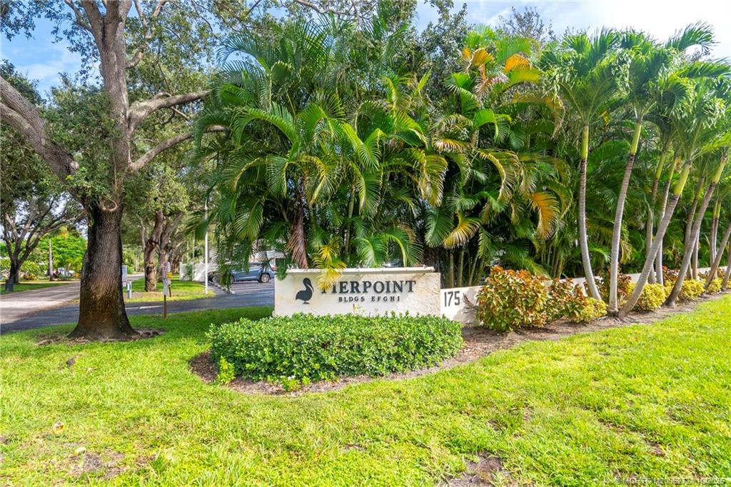 Stuart, Florida 34996, United States, 2 Bedrooms Bedrooms, ,2 BathroomsBathrooms,Residential,Active,230844