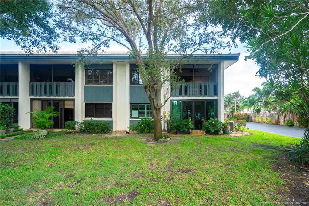 Stuart, Florida 34996, United States, 2 Bedrooms Bedrooms, ,2 BathroomsBathrooms,Residential,Active,230844