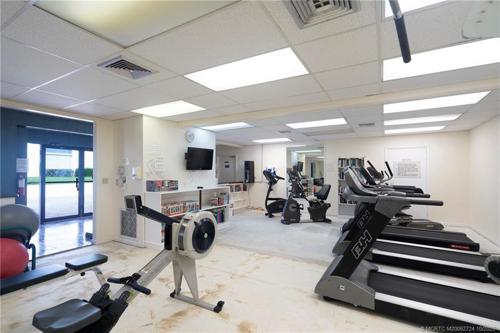 Stuart, Florida 34996, United States, 2 Bedrooms Bedrooms, ,2 BathroomsBathrooms,Residential,Active,230844