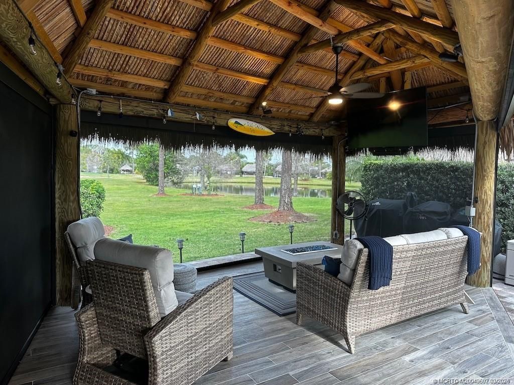 Photo of 452 NW Foursome Lane, Port Saint Lucie, FL 34986 (MLS # M20049502)