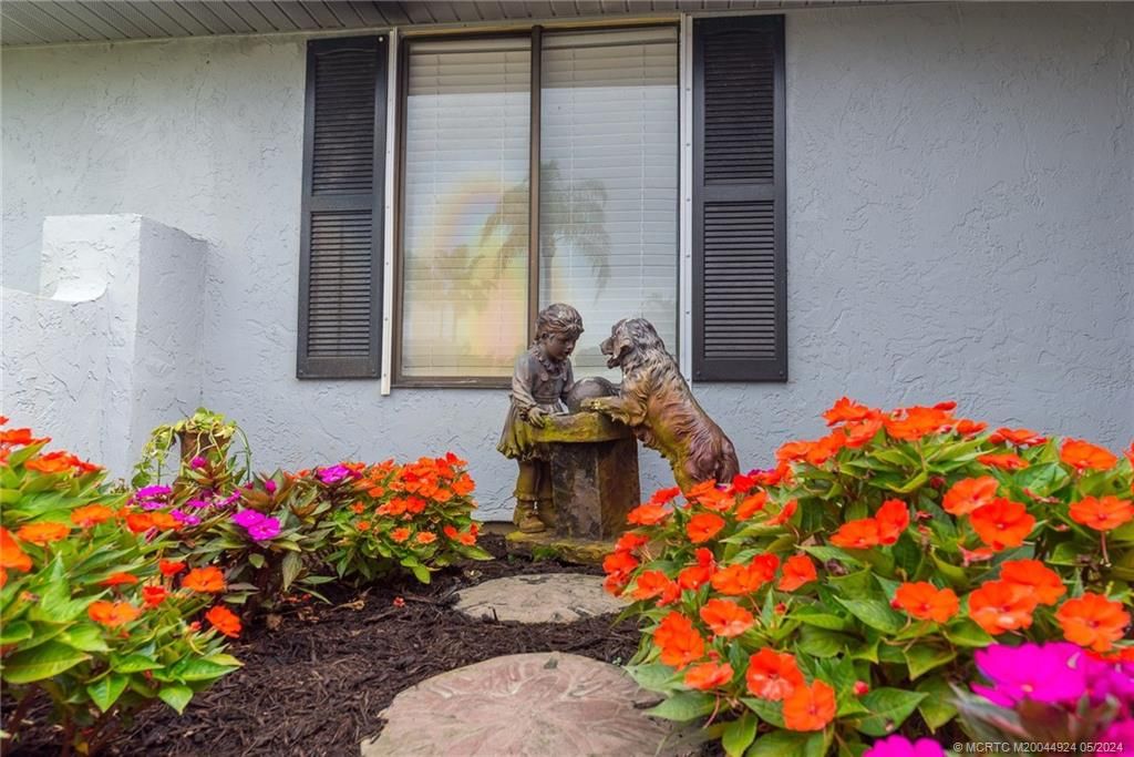 Photo of 1911 SE Erwin Road, Port Saint Lucie, FL 34952 (MLS # M20044924)