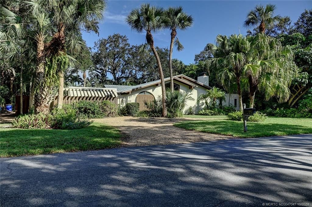 Photo of 10 Emarita Way, Stuart, FL 34996 (MLS # M20047047)