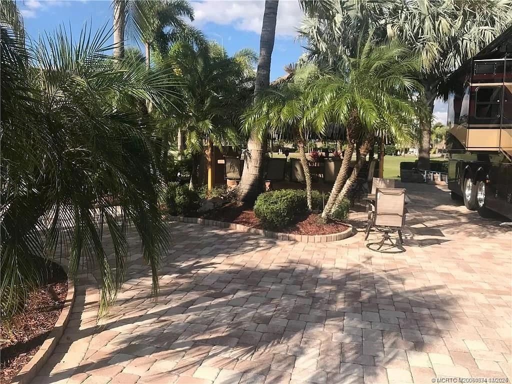 Photo of 409 NW Chipshot Lane, Port Saint Lucie, FL 34986 (MLS # M20050334)