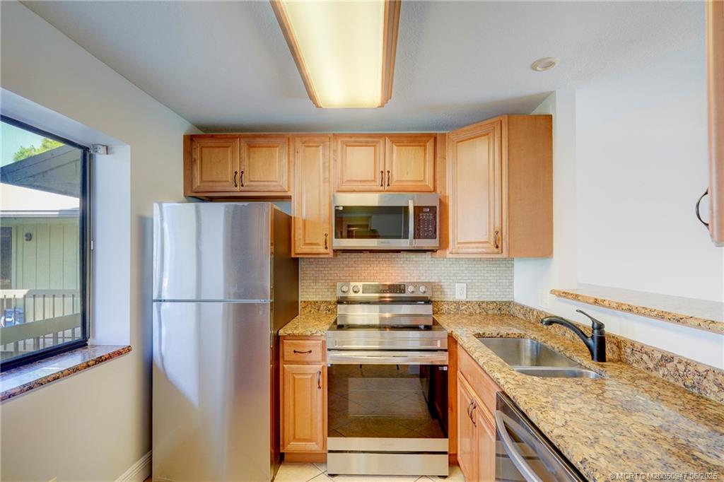 Stuart, Florida 34994, United States, 1 Bedroom Bedrooms, ,1 BathroomBathrooms,Residential,Active,147399