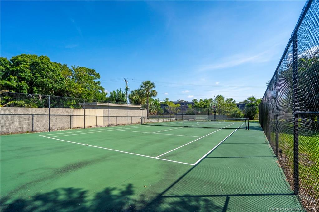 Stuart, Florida 34994, United States, 1 Bedroom Bedrooms, ,1 BathroomBathrooms,Residential,Active,147399