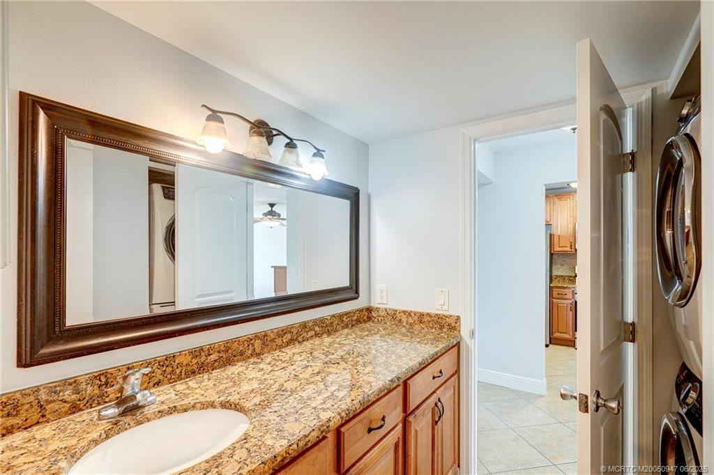 Stuart, Florida 34994, United States, 1 Bedroom Bedrooms, ,1 BathroomBathrooms,Residential,Active,147399